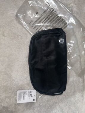 lululemon athletica Everywhere Black Beltbag or crossbody.